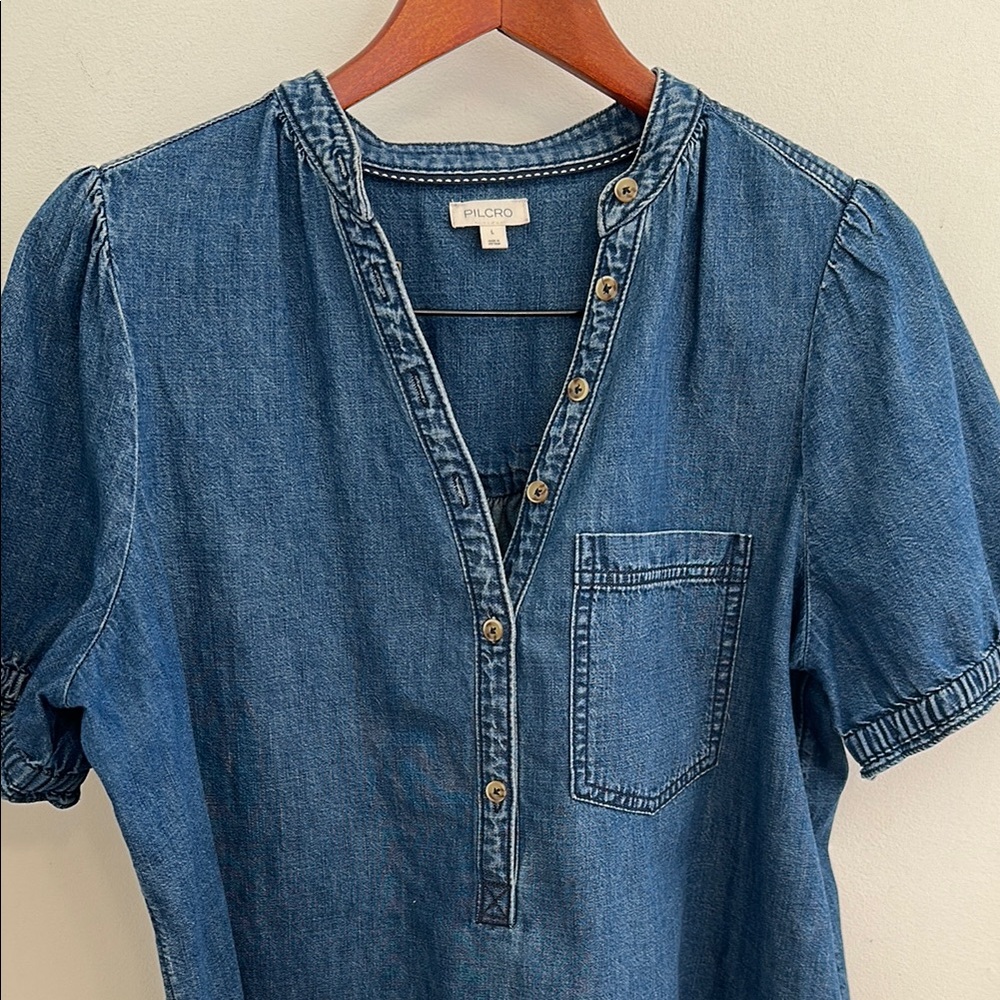 Pilcro Aly Henley Chambray Top Large